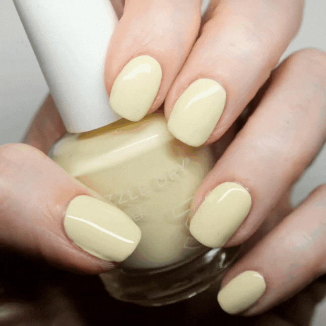 Hand Holding Sun Dress Painted on the nails